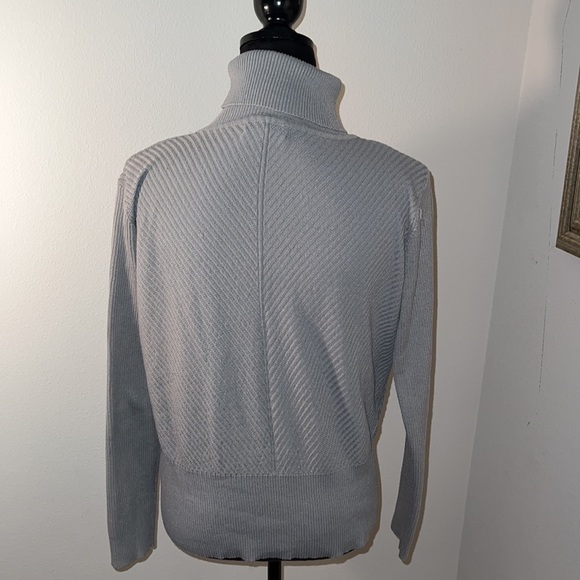 Solitaire gray turtleneck sweater Sz XL long sleeves - Picture 4 of 5